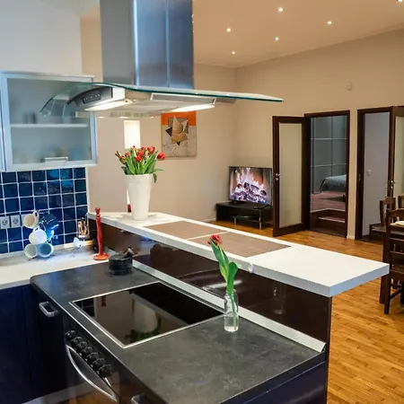 Διαμέρισμα Rataskaevu 6